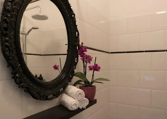 Canal House The Tannery Гостевой дом